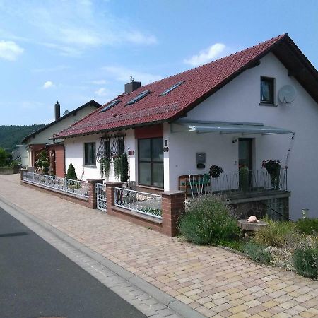 Gaestehaus Natterer - Fewo 1 Momlingen Εξωτερικό φωτογραφία
